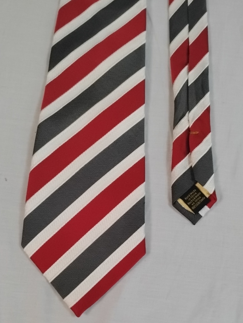 Donald J Trump Men's Red, Black & White Striped Silk Prepp Tie ( 60 by 3.5 )
